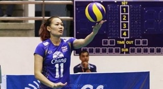 อำพร หญ้าผา