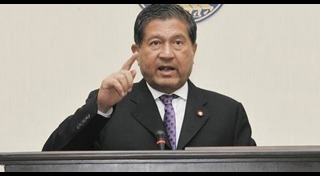 เฉลิม อยู่บำรุง