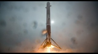 จรวดระเบิด