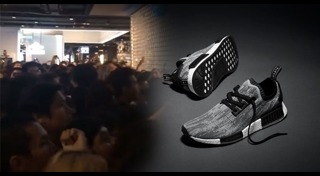 แย่งซื้อของ