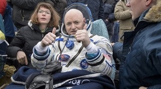 นักบินสหรัฐอเมริกา