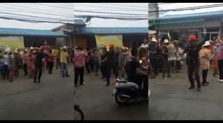 ตำรวจเต้น