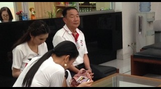 เหวง โตจิราการ