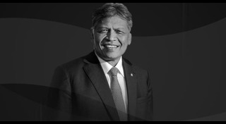 สุรินทร์ พิศสุวรรณ