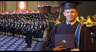 บัวขาว อี้หลง