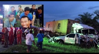 รถพ่วงชนรถกระบะ