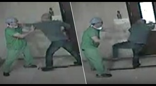 แพทย์ทำคลอด