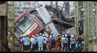 รถไฟชนรถบรรทุก