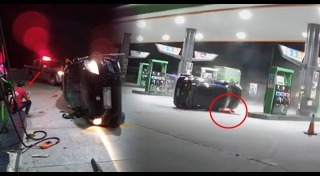 รถเก๋งแหกโค้ง