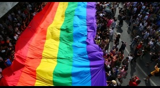 สมรสเท่าเทียม