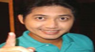 ต่าย เชิญยิ้ม