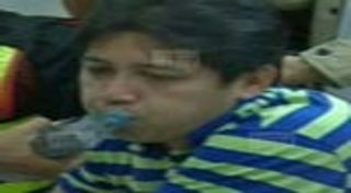 ต่าย เชิญยิ้ม