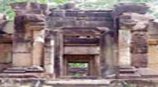 ปราสาทตาเมือนธม